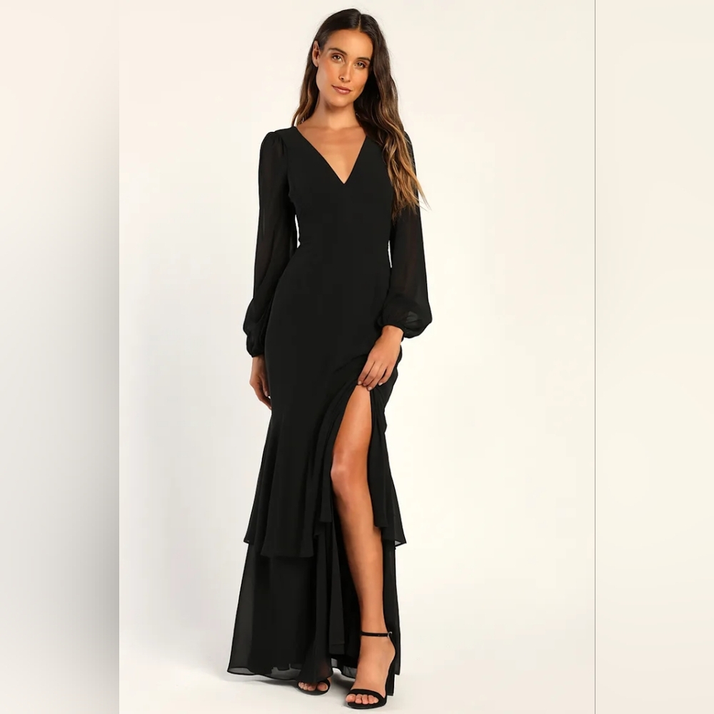 Lulus Tier Elegance Black Long Sheer Sleeved Tiered Maxi Dress V-neck NWT Sz SM